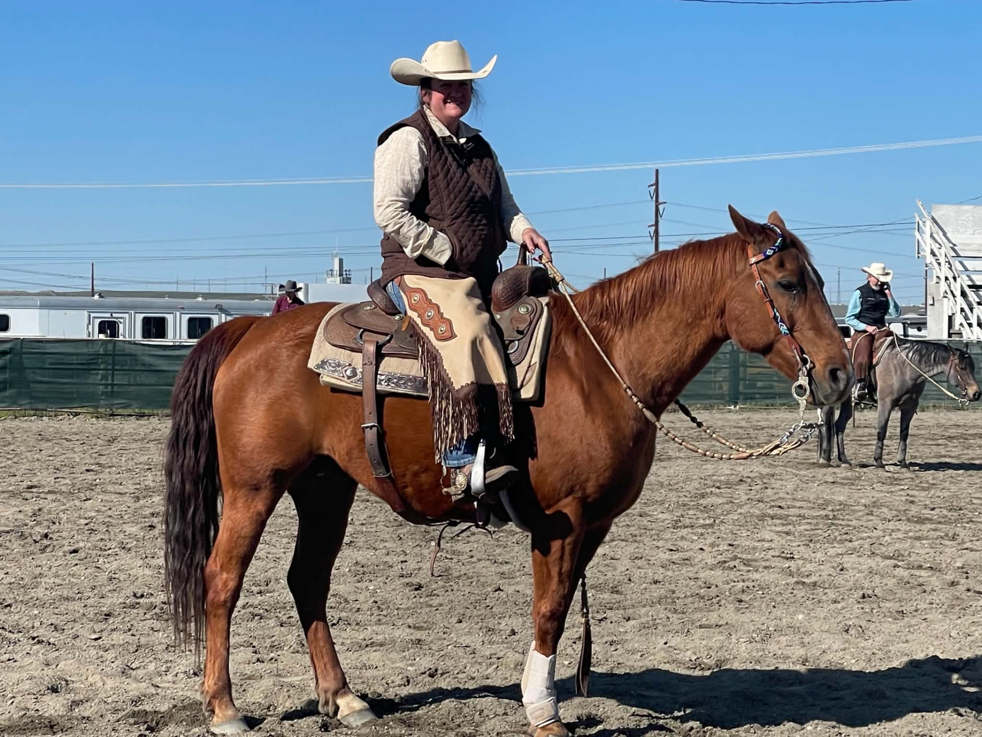 Peanut, a performance horse available for care lease